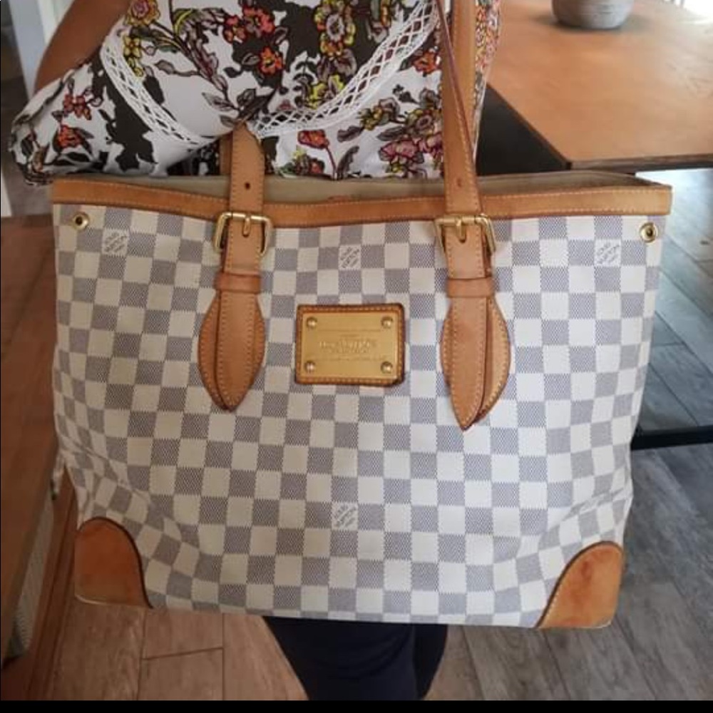 Authentic Louis tote hampsted MM - Picture 1 of 8